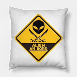 Alien An Bord Pillow