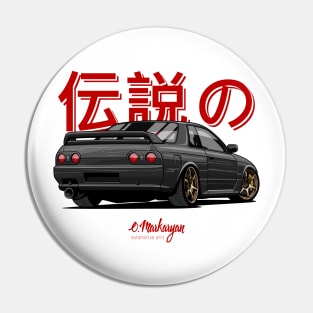 Skyline R32 GTR black Pin