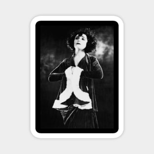 "Vamp" Pola Negri Magnet