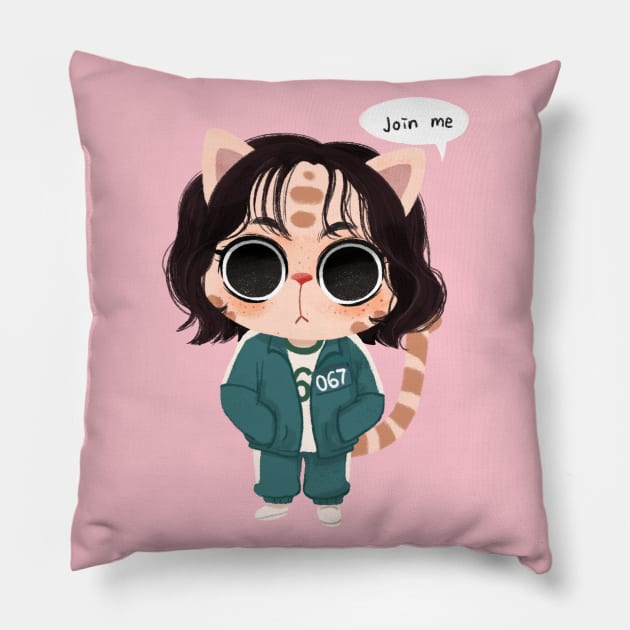 Sae Byeok Cat Pillow by BBvineart