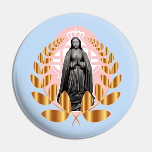 Our Lady Santa Maria in prayer Pin