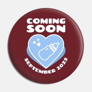 Baby Announcement. Feeding Bottle. Coming soon. September 2023 birthday Pin