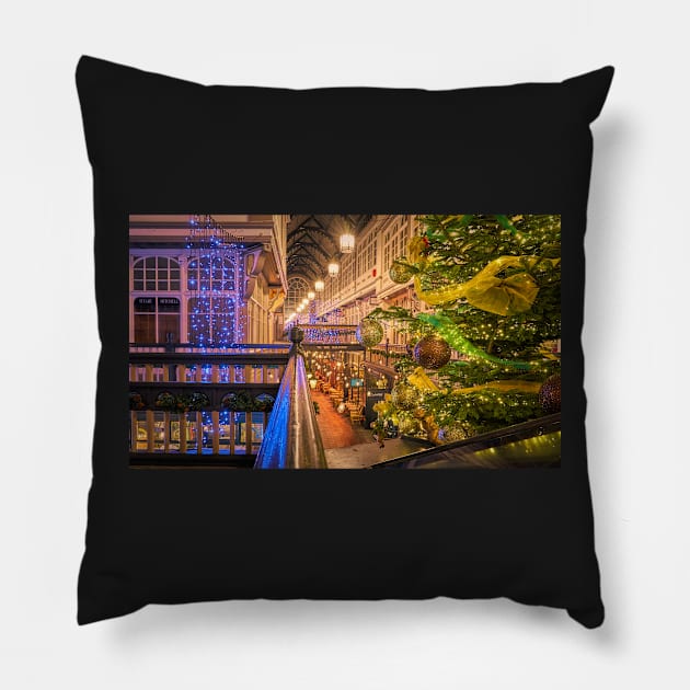 Cardiff Christmas Pillow by RJDowns