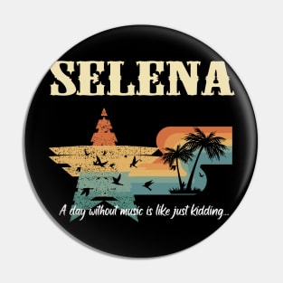 QUINTANILLA SELENA BAND Pin