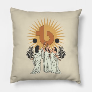 TB Icon of the Sun in Vintage Pillow