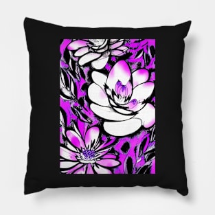 BOLD PINK AND BLACK FLORAL PRINT Pillow