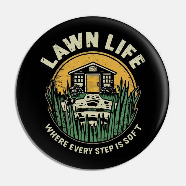 Lawn Pin by NomiCrafts