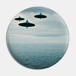 UFO Fleet Pin