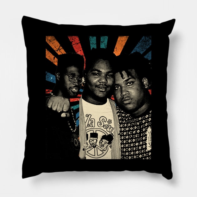 sketc vintage de la soul Pillow by ArmandoApparel