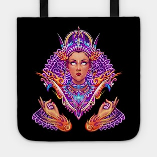 Queen Tote