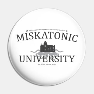 Miskatonic University classic v.w Pin