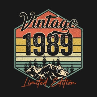 33 Year Old 33  Birthday Gifts Vintage 1989 Limited Edition T-Shirt