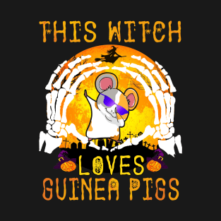 This Witch Loves Guinea Pigs Halloween (24) T-Shirt