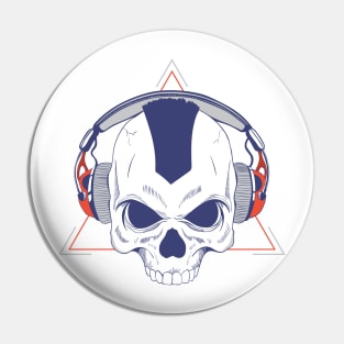 Scull in headphones Pin