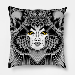 Suzanna Pillow