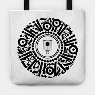 Migration II Tote