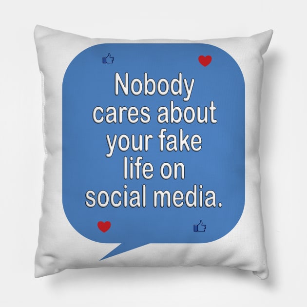 Social media is not real life - inspirational t-shirt gift idea Pillow by MotivationTshirt