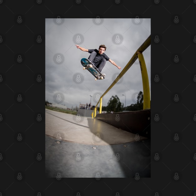 Skateboarder doing a ollie by homydesign