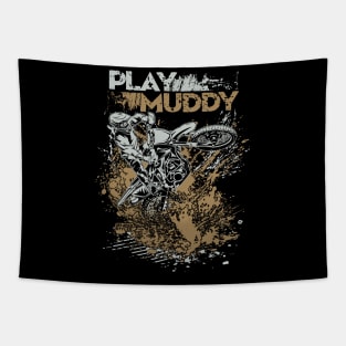 Play Muddy Tapestry