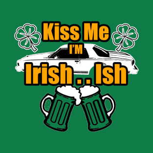 KIss Me Im Irish Ish Caprice Coupe Lucky Clover Beer Mugs T-Shirt