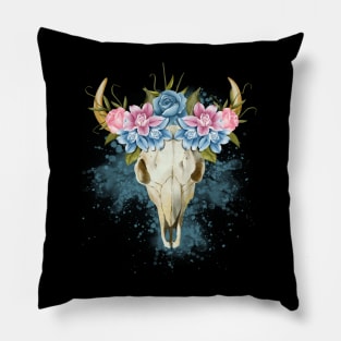 Animal skull with flowers in boho hippie style Pillow