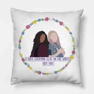 Minimalist Euphoria Rue and Jules Pillow