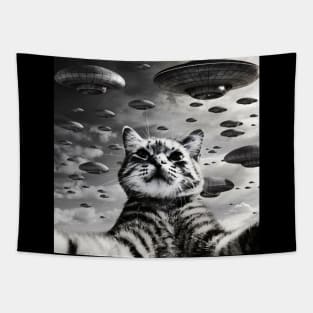 Selfie of Funny Cat And Aliens UFO 2 Tapestry