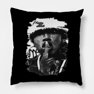 Missy elliott \\ Brush Art Pillow