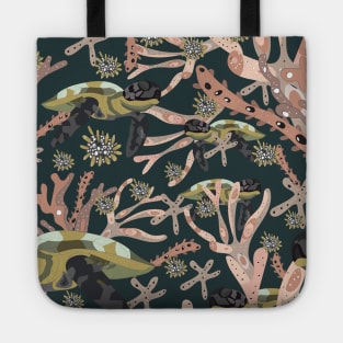 coral life Tote