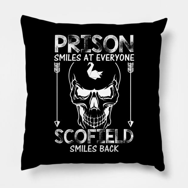 Prison smiles at everyone Pillow by martinyualiso