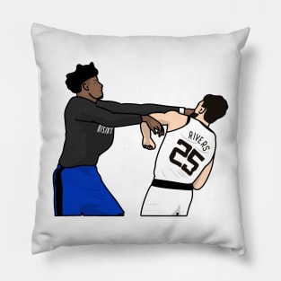 The bamba punch Pillow