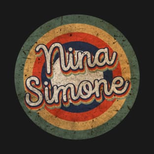 Nina Name Personalized Simone Vintage Retro 60s 70s Birthday Gift T-Shirt