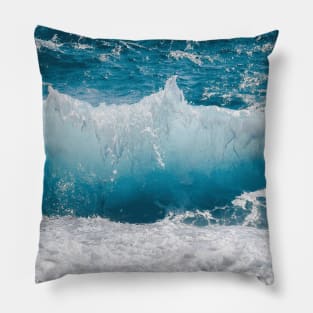 blue ocean waves Pillow