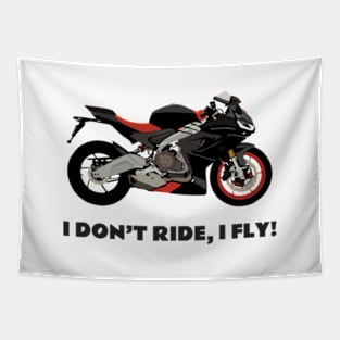 I don't ride, I fly! Aprilia RS 660 Tapestry