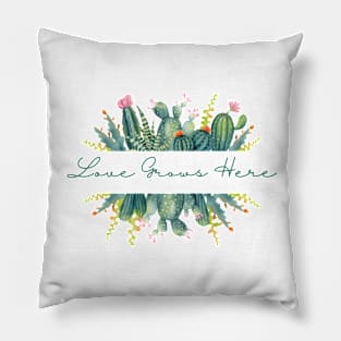 Love grows here Pillow