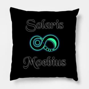 Solaris Moebius Grün / Hellblau (Logo mit Schrift) Pillow