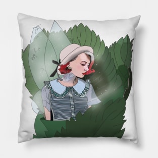 Fairy sleeps upon a leaf Design Pillow