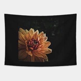 Summer Dhalia Tapestry