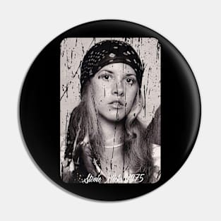 STEVIE NICKS 1975 Pin