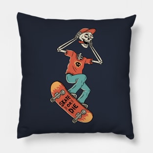 Skull and skate Pillow