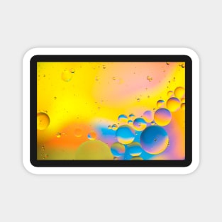 Abstract - Oil and Water on a Coloured background Magnet