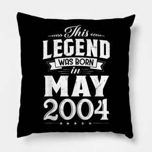 Born In May 2004 Retro Vintage 16 Year Old Bday Gift Pillow