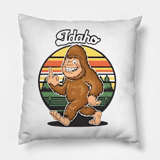 Idaho bigfoot - Hide and Seek World Champion Pillow