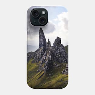 The Old Man of Storr, Isle of Skye, Scotland Phone Case