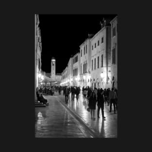 The Dubrovnik Stradun at Night - BW T-Shirt