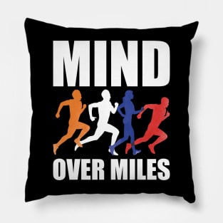 Runner - Mind over miles Pillow