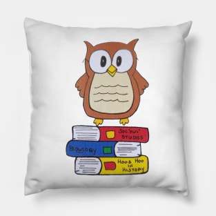 Study Owl with books Pillow