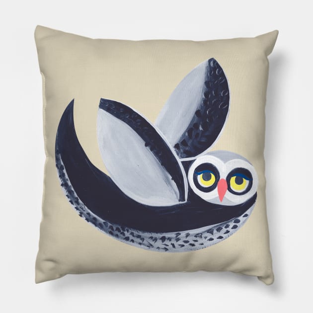 Fly fly grey owl Pillow by estudioanzol