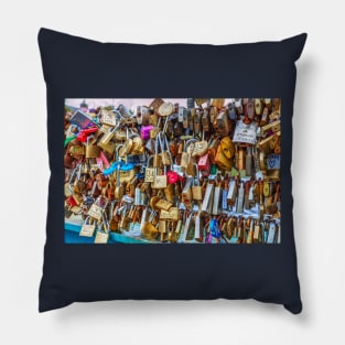 Padlocks On lovelock Bridge, Bakewell, England Pillow