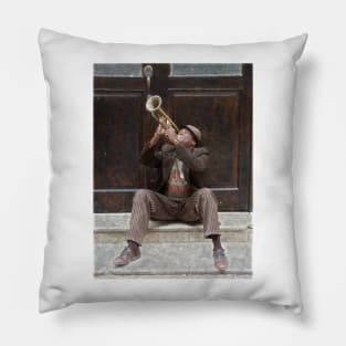 Trumpeter in Havana in Cuba Pillow